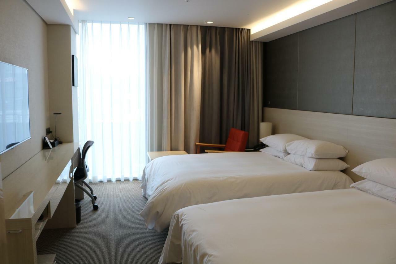 Hotel Regent Marine The Blue Jeju Bagian luar foto